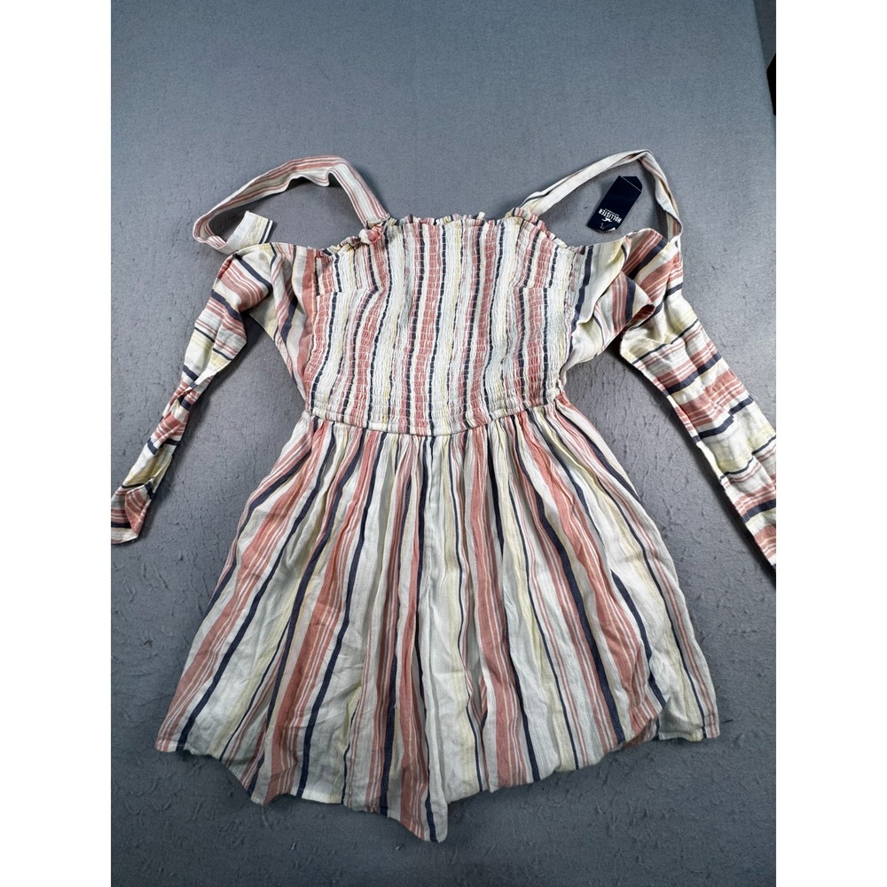 Hollister Smocked Romper Women Medium Multicolor Striped Classic Shoulder Straps